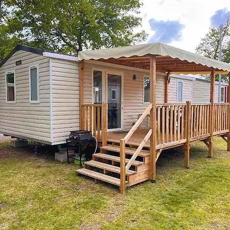 Mobil 4 étoiles Les Viviers 2 Camping *